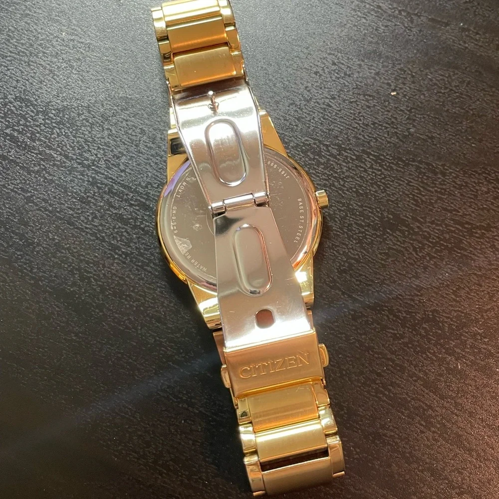 Citizen Eco-Drive Gold Watch - Picture 5 of 12